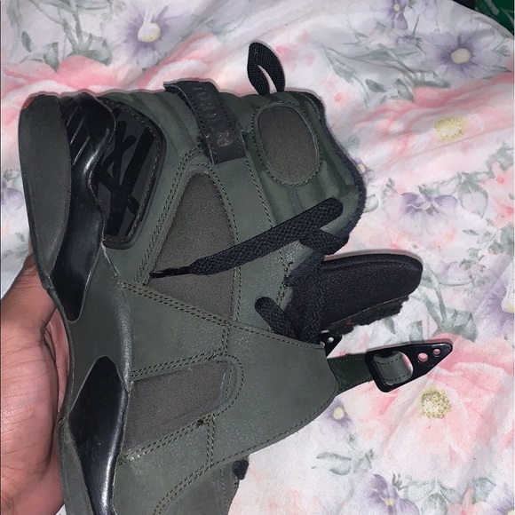 Jordan 8s - Picture 2 of 4